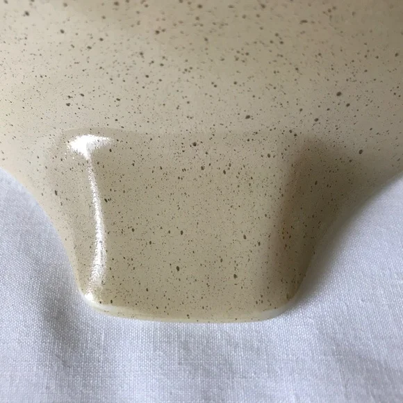 Vintage Pyrex by Corning - Homestead Round Casserole with Clear Lid Cover - Picture 10 of 16